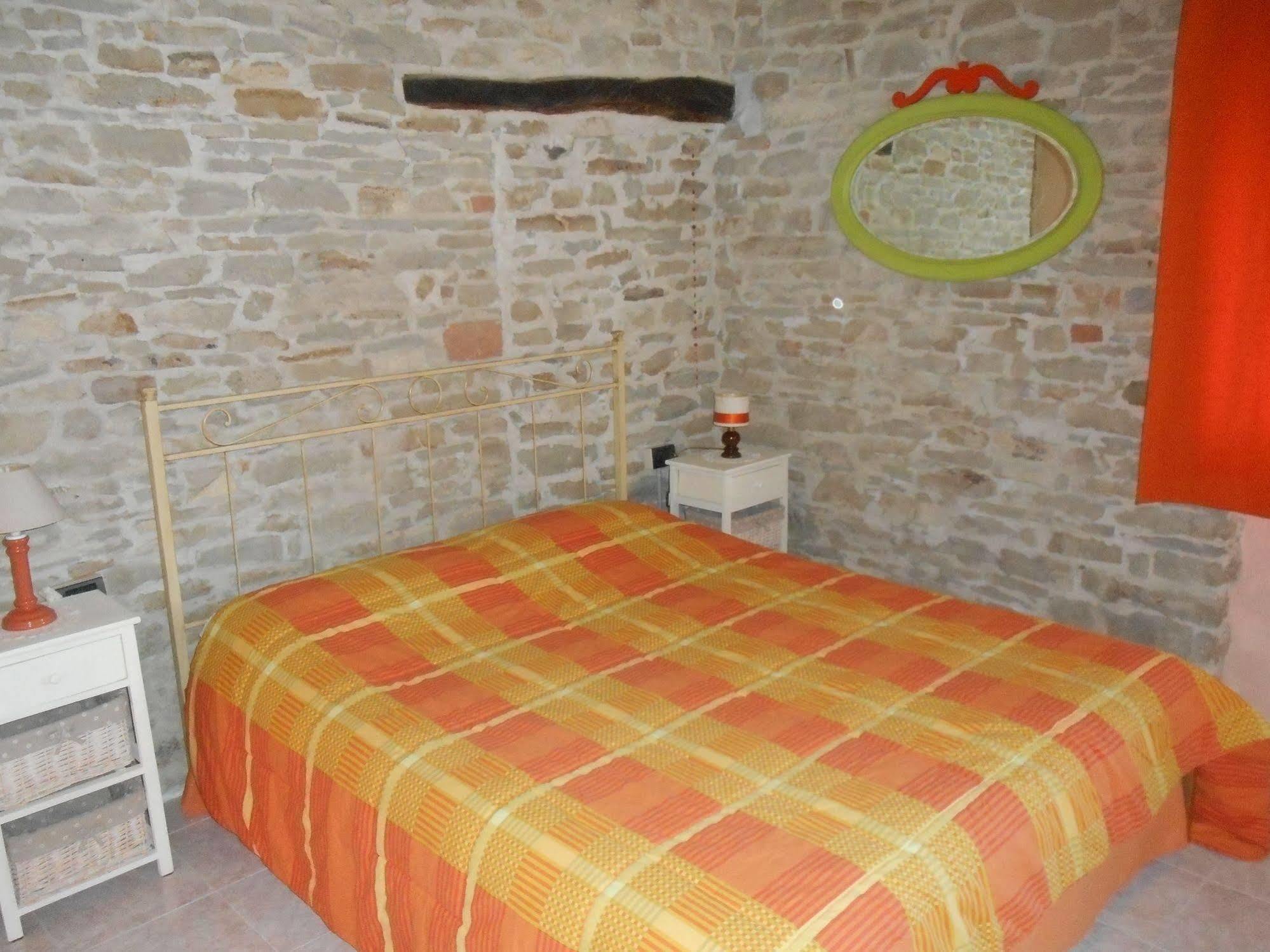 Agriturismo Cascina Serra Cossano Belbo Exterior photo